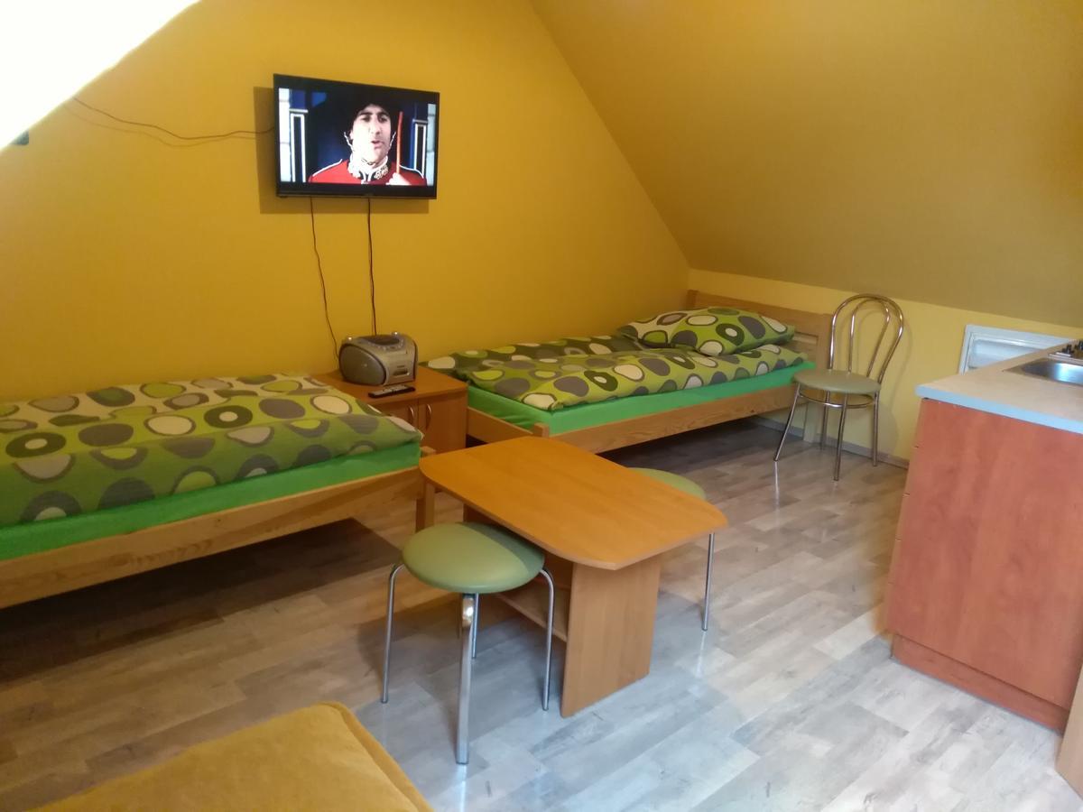 Gospodarstwo Agroturystyczne Ania I Filip Izabelin  外观 照片