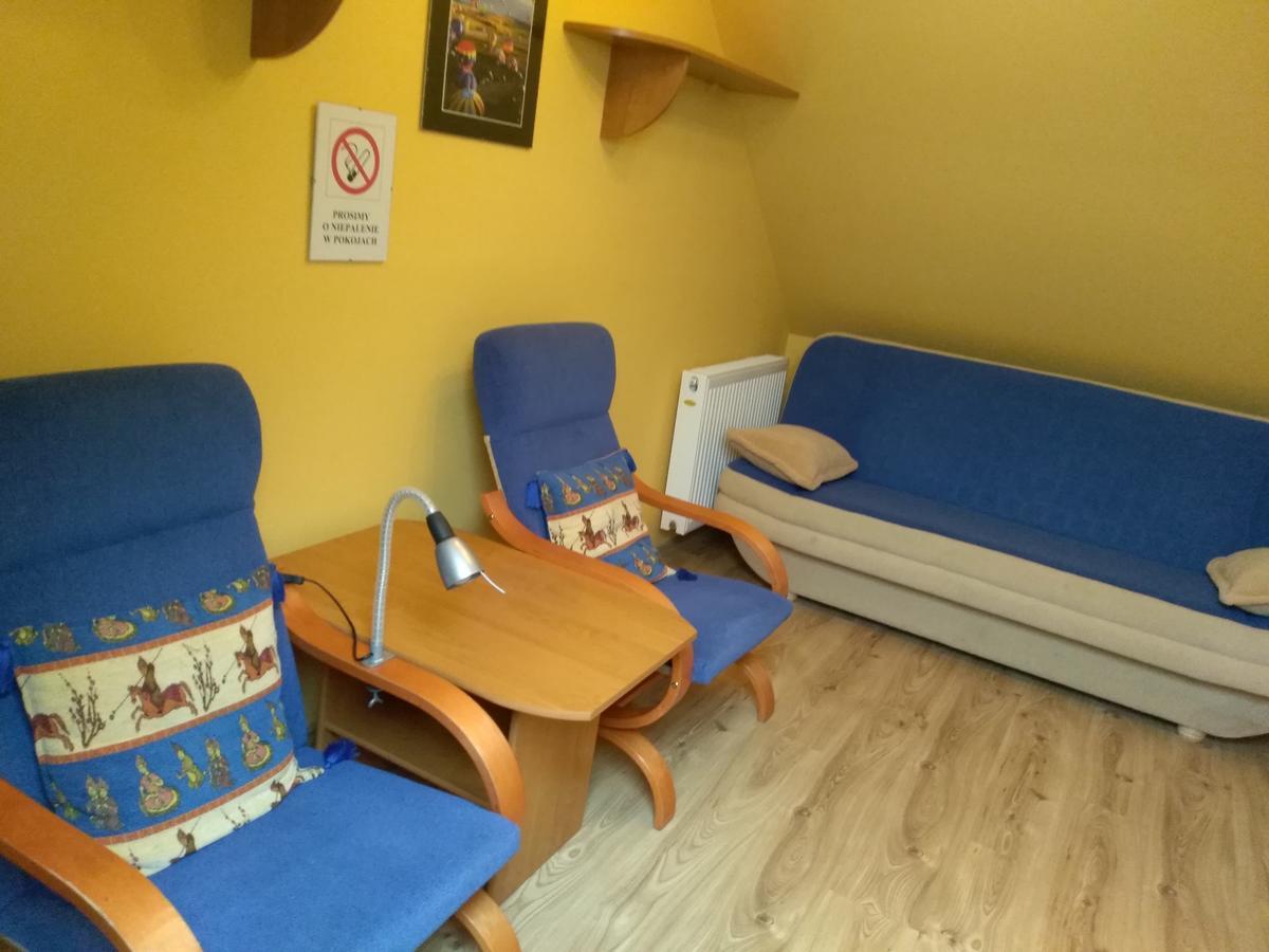Gospodarstwo Agroturystyczne Ania I Filip Izabelin  外观 照片